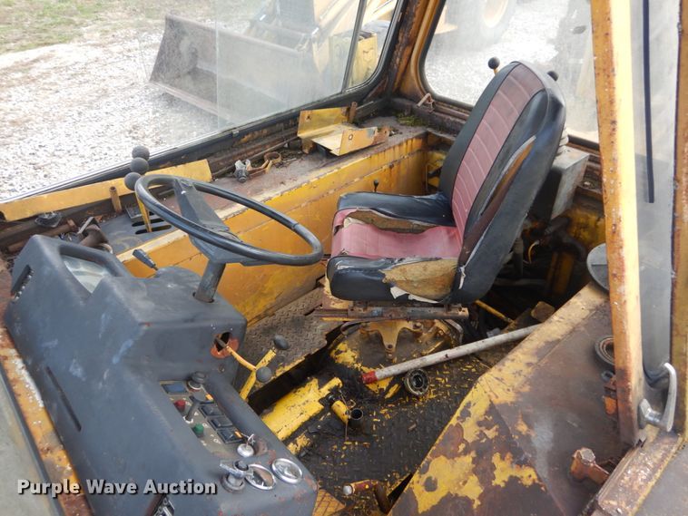 image for item DI1074 1978 JCB 3D111  backhoe