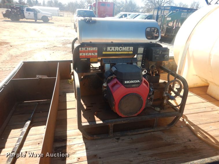 image for item DI3624 2006 Tex Mex utility trailer with pressure washer