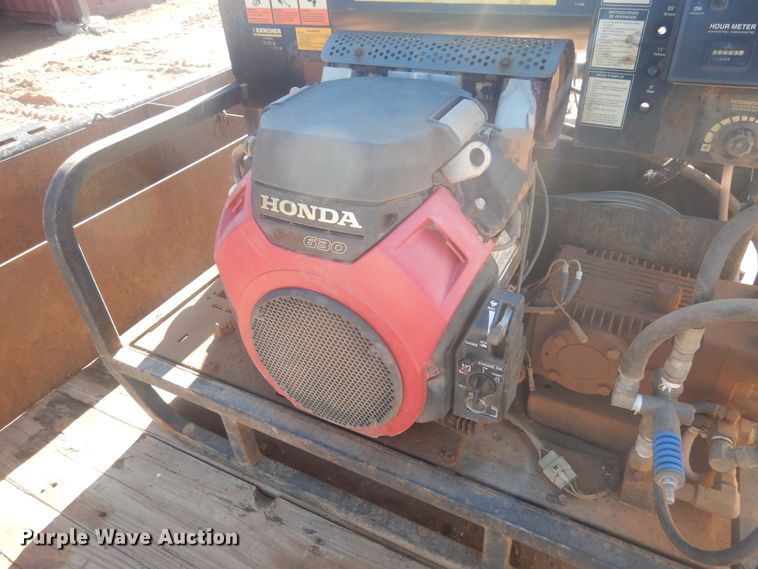 image for item DI3624 2006 Tex Mex utility trailer with pressure washer