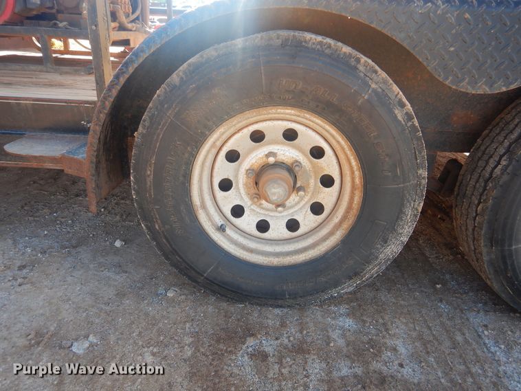 image for item DI3624 2006 Tex Mex utility trailer with pressure washer