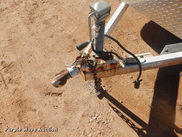 image for item DI3625 2010 CM enclosed cargo trailer with pressure washer