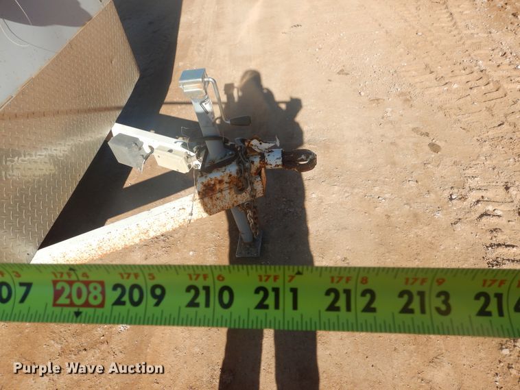 image for item DI3625 2010 CM enclosed cargo trailer with pressure washer