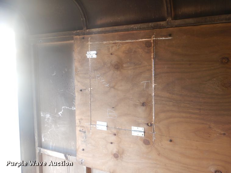 image for item DI3625 2010 CM enclosed cargo trailer with pressure washer