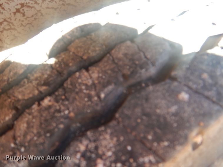 image for item DI3625 2010 CM enclosed cargo trailer with pressure washer