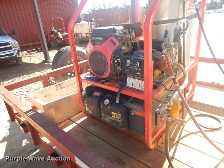 image for item DI3626 2013 Horse Creek utility trailer with pressure washer