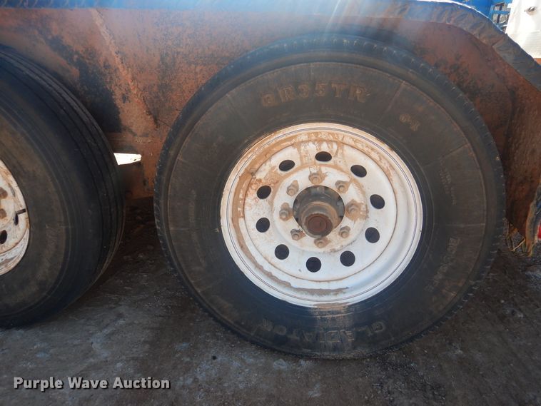 image for item DI3627 2016 PJ equipment trailer