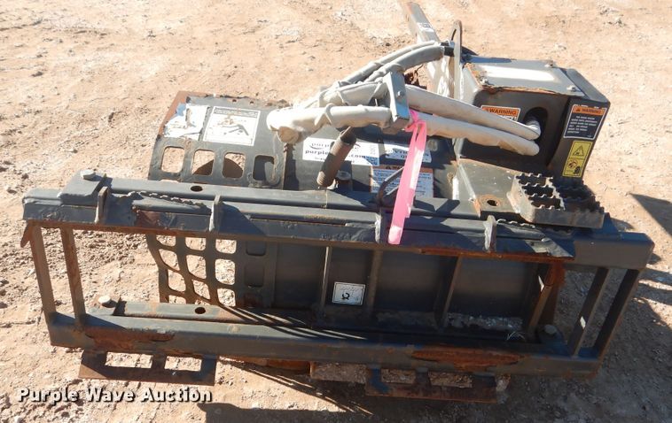 image for item DI3628 Bradco 62S skid steer trencher