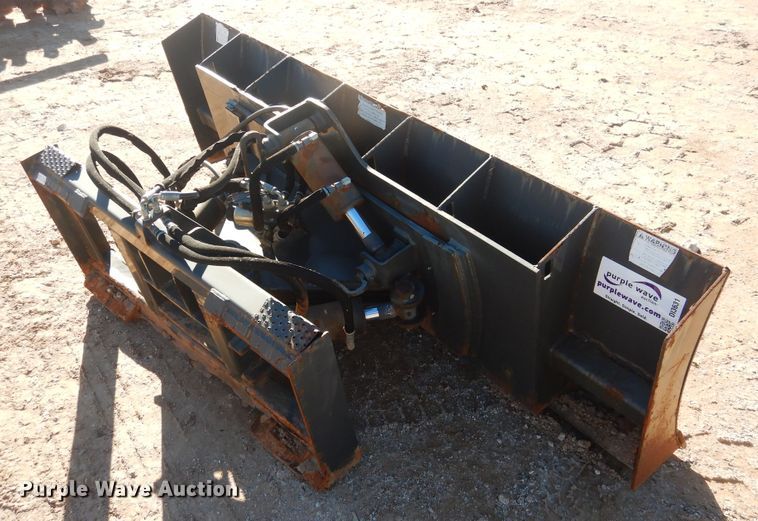 image for item DI3631 Skid steer dozer blade