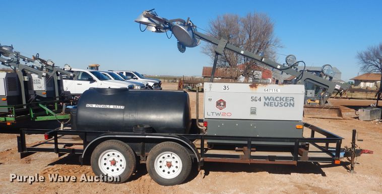 image for item DI3632 2014 Top Hat utility trailer with light plant