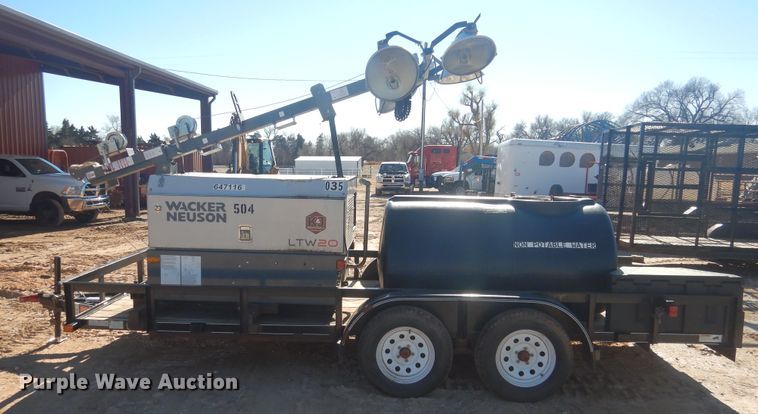 image for item DI3632 2014 Top Hat utility trailer with light plant