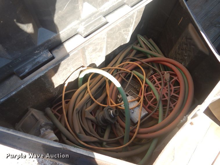 image for item DI3632 2014 Top Hat utility trailer with light plant