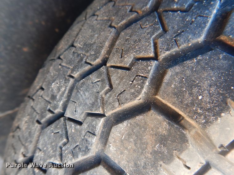 image for item DI3632 2014 Top Hat utility trailer with light plant