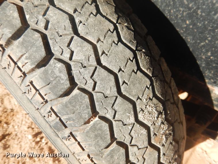 image for item DI3632 2014 Top Hat utility trailer with light plant