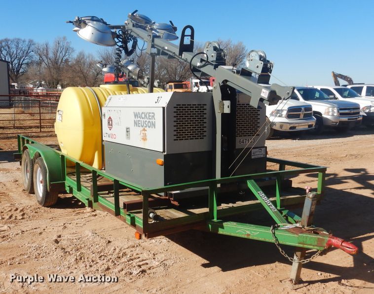 image for item DI3633 2013 Holt utility trailer with light plant