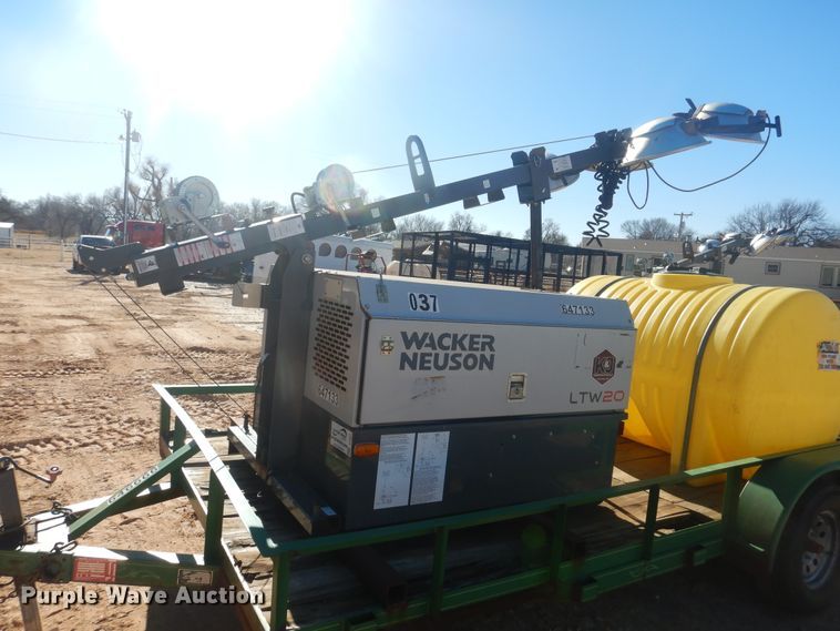 image for item DI3633 2013 Holt utility trailer with light plant