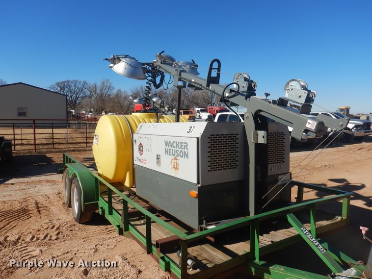 image for item DI3633 2013 Holt utility trailer with light plant