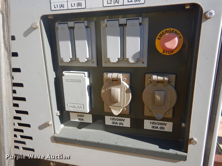 image for item DI3633 2013 Holt utility trailer with light plant