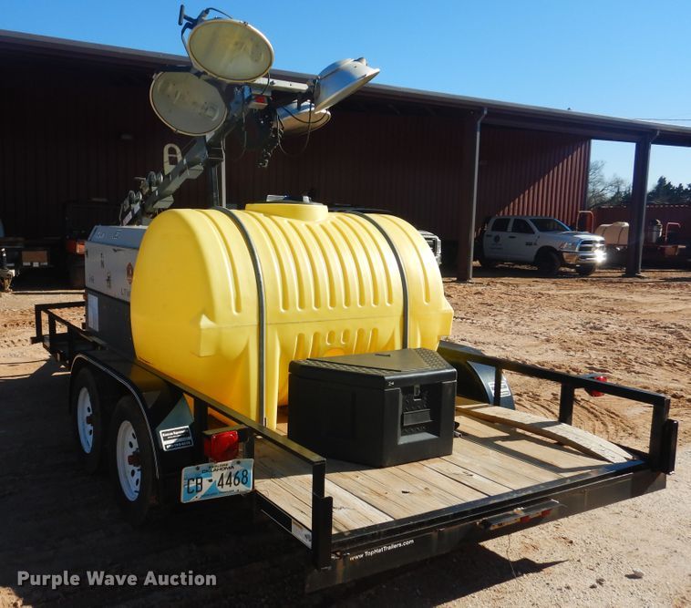 image for item DI3634 2013 Top Hat utility trailer with light plant