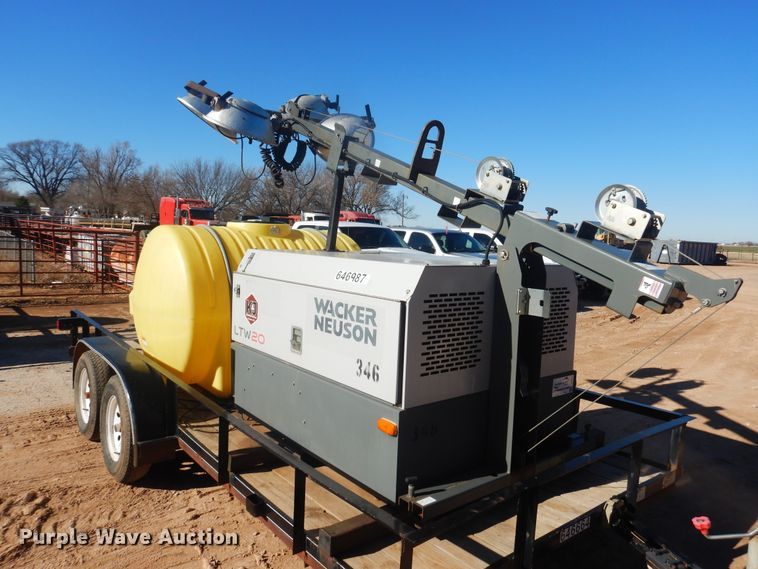 image for item DI3634 2013 Top Hat utility trailer with light plant