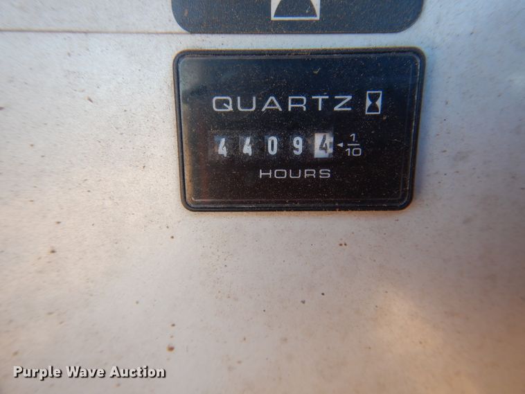 image for item DI3634 2013 Top Hat utility trailer with light plant