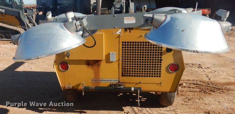 image for item DI3635 Allmand  light plant