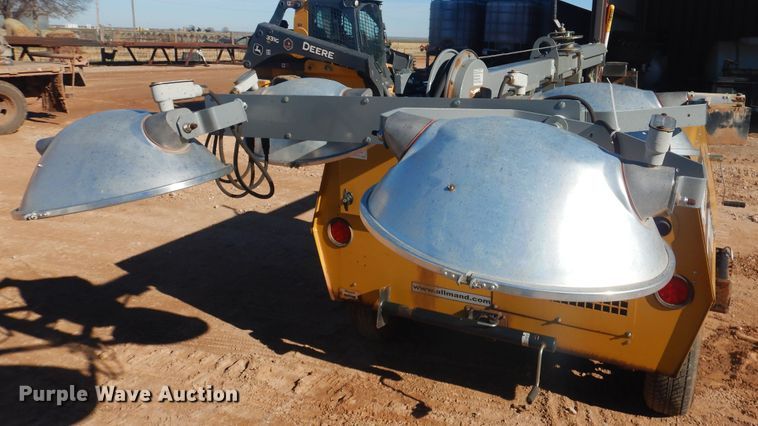 image for item DI3635 Allmand  light plant