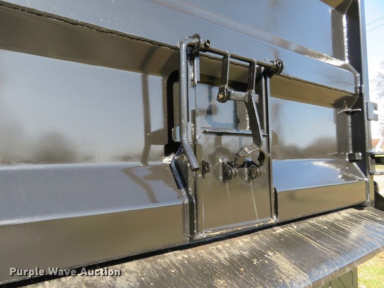 image for item DI3886 2006 Kenworth T800  dump truck