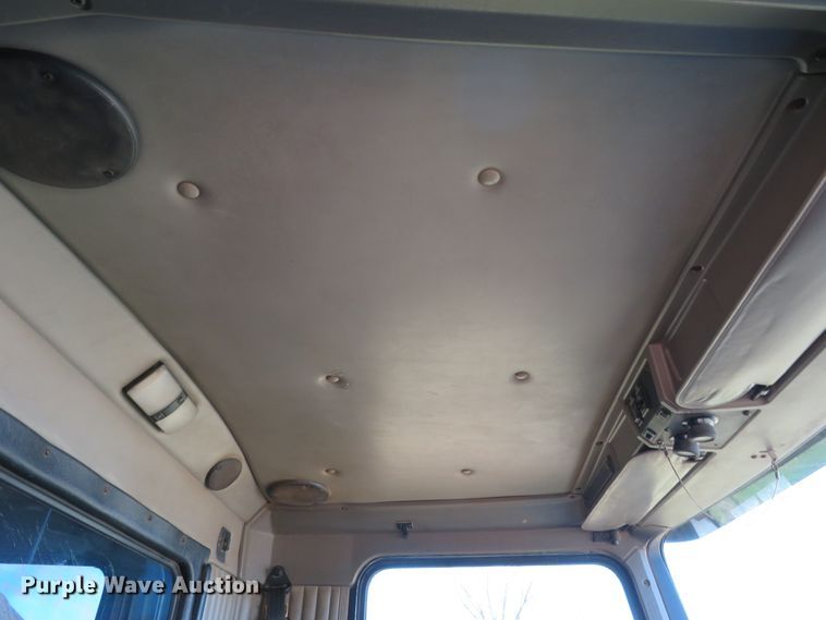 image for item DI3886 2006 Kenworth T800  dump truck