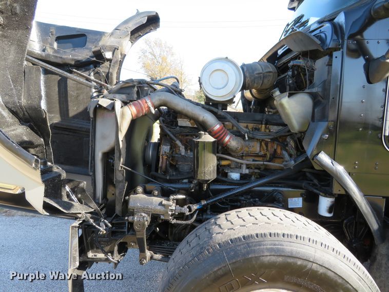 image for item DI3886 2006 Kenworth T800  dump truck