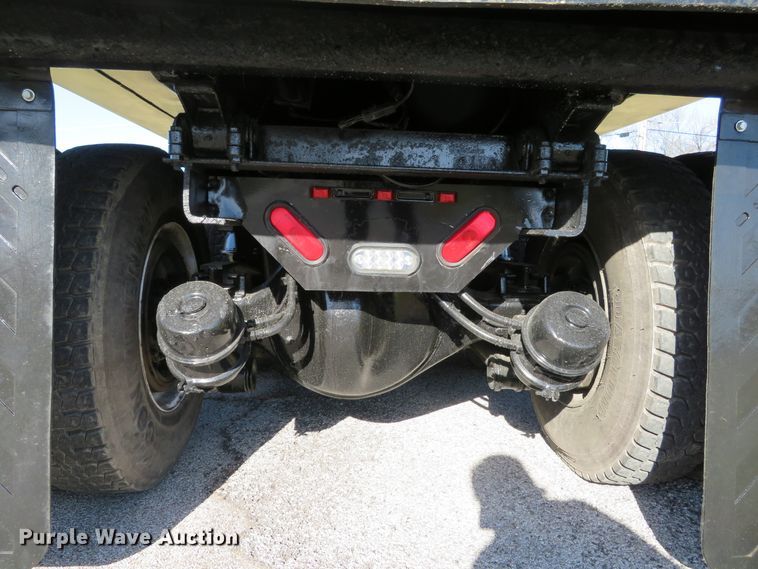 image for item DI3886 2006 Kenworth T800  dump truck