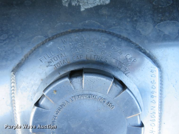 image for item DI3886 2006 Kenworth T800  dump truck