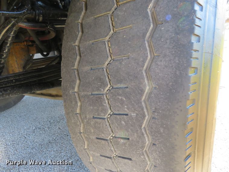 image for item DI3886 2006 Kenworth T800  dump truck