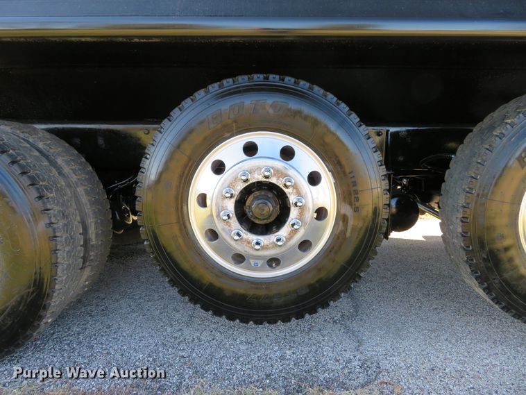 image for item DI3886 2006 Kenworth T800  dump truck