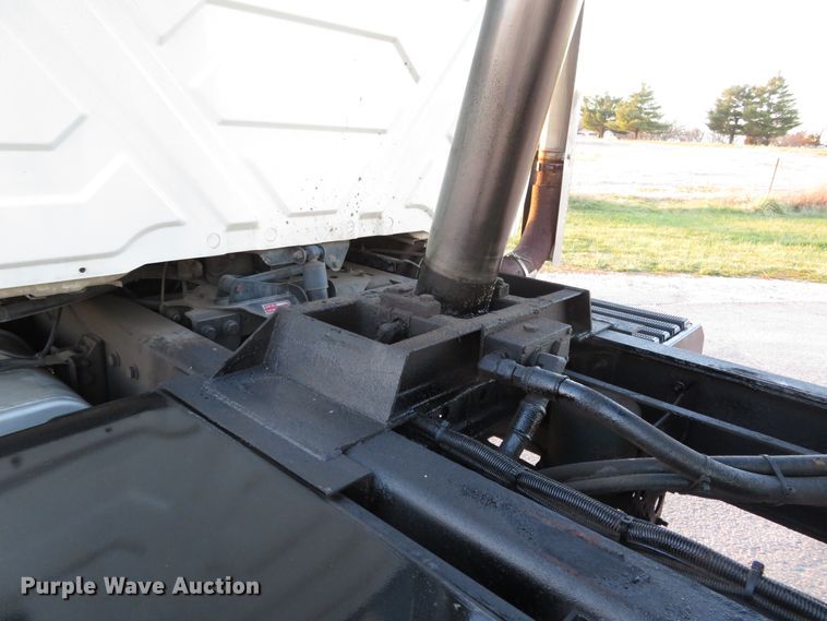 image for item DI3928 2011 International 7500  dump truck