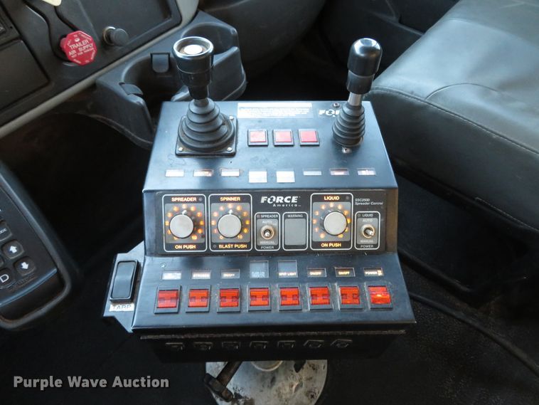 image for item DI3928 2011 International 7500  dump truck