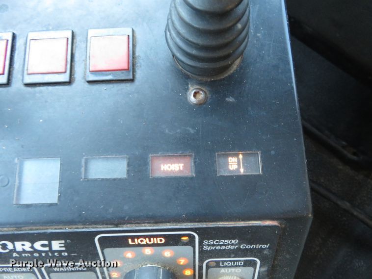 image for item DI3928 2011 International 7500  dump truck