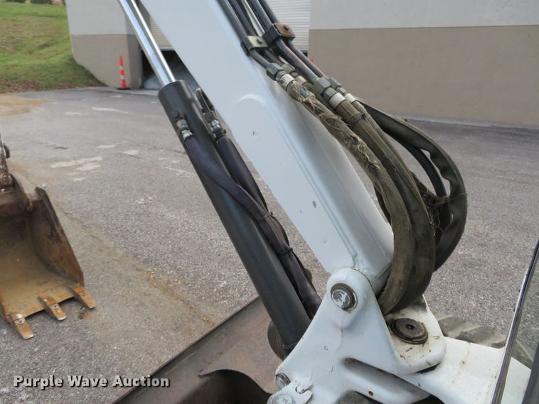 image for item DI3936 2004 Bobcat 430 ZHS  mini excavator