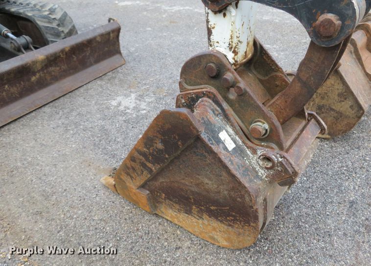 image for item DI3936 2004 Bobcat 430 ZHS  mini excavator