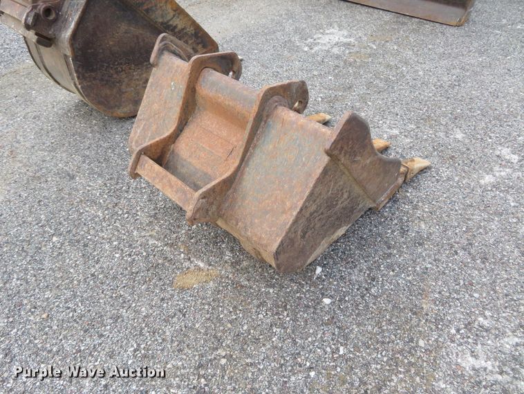 image for item DI3936 2004 Bobcat 430 ZHS  mini excavator