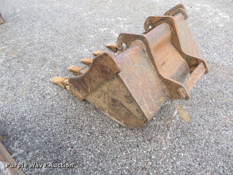 image for item DI3936 2004 Bobcat 430 ZHS  mini excavator