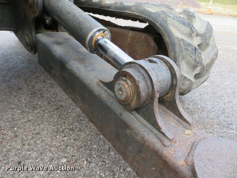 image for item DI3936 2004 Bobcat 430 ZHS  mini excavator