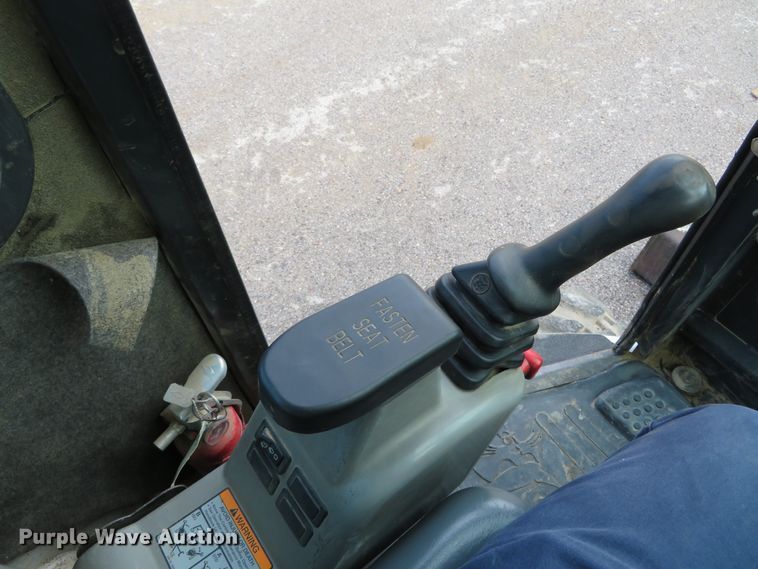 image for item DI3936 2004 Bobcat 430 ZHS  mini excavator