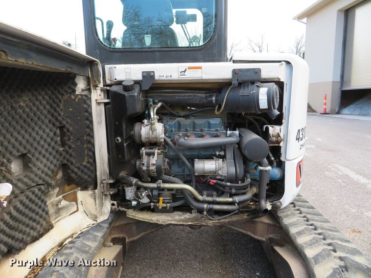 image for item DI3936 2004 Bobcat 430 ZHS  mini excavator