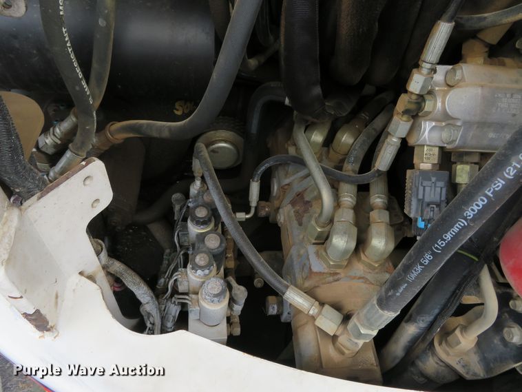 image for item DI3936 2004 Bobcat 430 ZHS  mini excavator