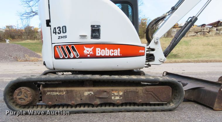 image for item DI3936 2004 Bobcat 430 ZHS  mini excavator