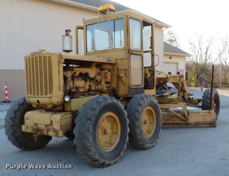 image for item DI3937 Caterpillar 12  rigid frame motor grader