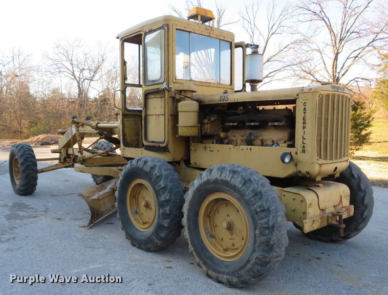 image for item DI3937 Caterpillar 12  rigid frame motor grader