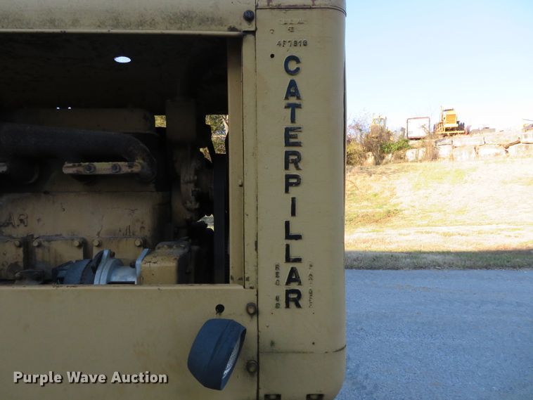 image for item DI3937 Caterpillar 12  rigid frame motor grader