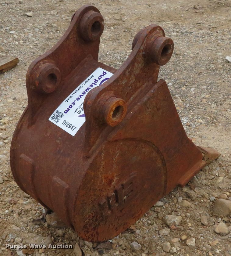 image for item DI3947 Werk-Brau 12"W excavator bucket