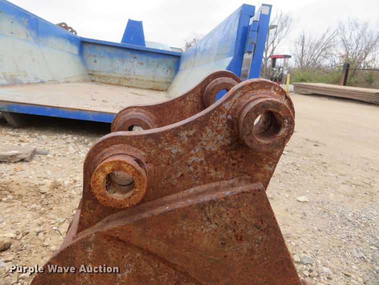 image for item DI3947 Werk-Brau 12"W excavator bucket